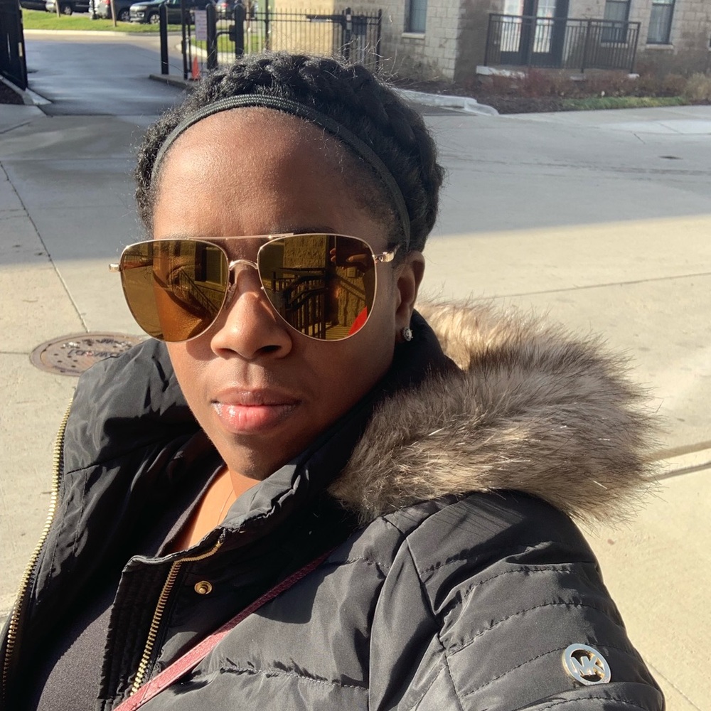 Meet your Posher, Shamara